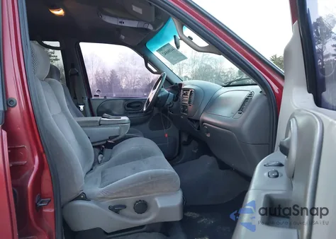 2001 Ford F-150 Harley-Davidson Edition/King Ranch Edition/Lariat/Xlt from USA, damaged, VIN 1FTRW07L71KA09273